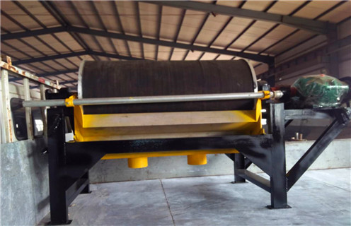 鈦鐵礦磁選機，鈦鐵礦磁選機的輸送磁性產品能力效果更明顯！型號參數_鈦鐵礦磁選機的輸送磁性產品能力效果更明顯！磁場一般為多少_磁塊如何排列 