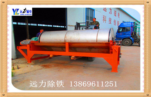 濕式永磁磁選機(jī),河南濕式永磁磁選機(jī)_釩鈦鐵礦河南濕式永磁磁選機(jī)型號(hào)參數(shù)及磁場(chǎng)強(qiáng)度 濕式永磁磁選機(jī),河南濕式永磁磁選機(jī)_釩鈦鐵礦河南濕式永磁磁選機(jī)型號(hào)參數(shù)及磁場(chǎng)強(qiáng)度
