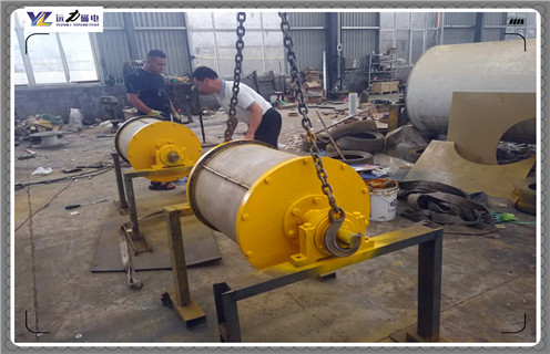 永磁滾筒，湖北永磁滾筒結(jié)構(gòu)圖_滾筒磁選機(jī)多少錢一臺，湖北永磁滾筒結(jié)構(gòu)圖工作原理