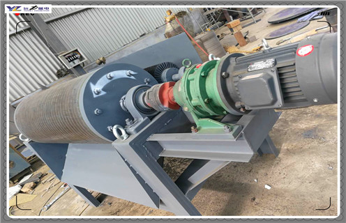 貧鐵礦干式磁選機，青海貧鐵礦干式磁選機_青海貧鐵礦干式磁選機如何選鐵參數規格一般是多少_生產廠家