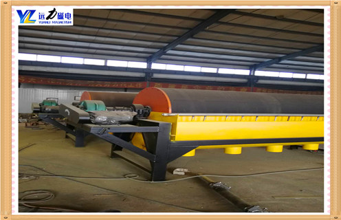 選磁選機時看廠家還是重點看價格，大家在選磁機時，有人關注生產廠家，有人關注磁選機價格，那么我們到底該重點關注哪個呢?遠力磁電小編告訴您：重點選廠家，找有口碑的廠家做產品您會更放心，遠力磁選機有口皆碑!是您放心之選!